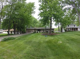 3859 Greenfield Rd, Uniontown, OH 44685