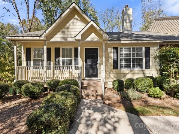 9234 Arbourgate Meadows Ln, Charlotte, NC 28277