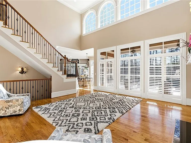 6335 Howell Cobb Ct — Photo 14