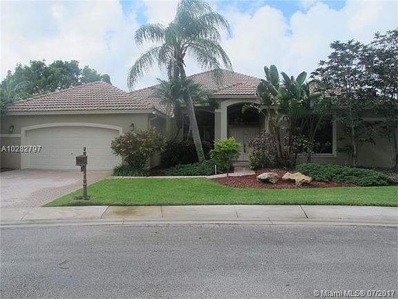 5th image of 120 Montclaire Dr
