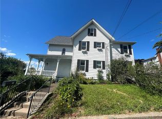 34 N Spring St, Ansonia, CT 06401