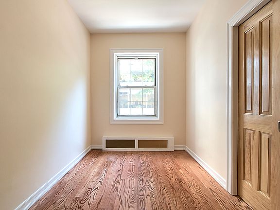 4th image of 106 E 17th St APT 2F