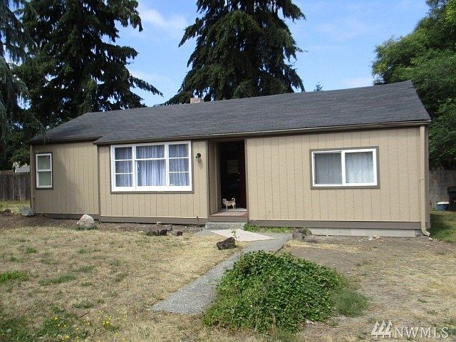 1st image of 11018 Lakeview Ave SW