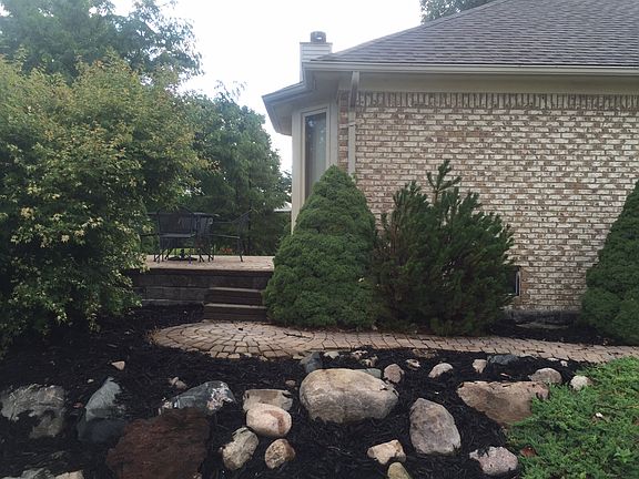 3rd image of 19282 Pine Cone Dr