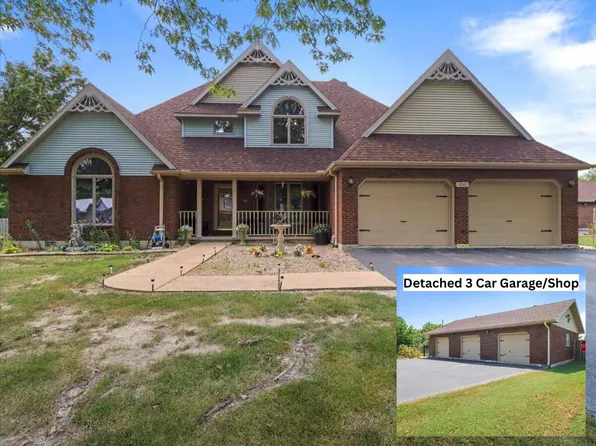 1001 Hovis Street, Mountain Grove, MO 65711