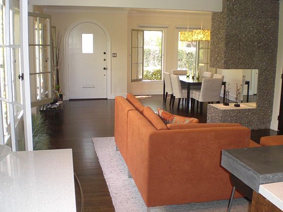 4th image of 1151 Poinsettia Dr