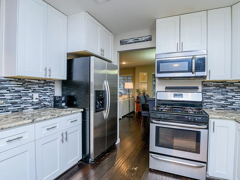 3630 Zoch Ln — Photo 17