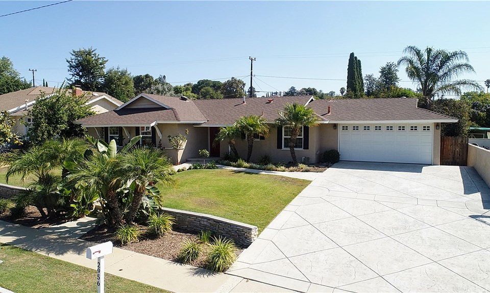 1st image of 2956 Camino Calandria