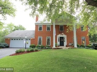 1749 Crestview Dr, Rockville, MD 20854