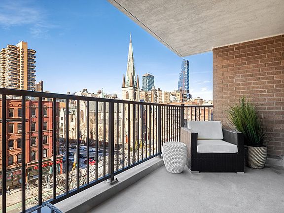 3rd image of 175 W 95th St APT 9F