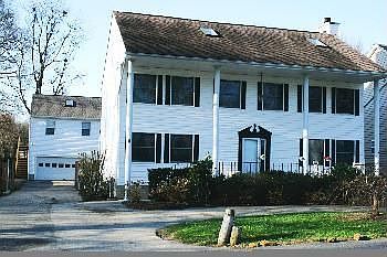 1st image of 313 Norfolk St