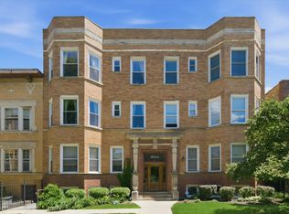 4713 N Dover St #3N, Chicago, IL 60640