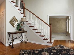 9676 Springstone Rd, McCordsville, IN 46055