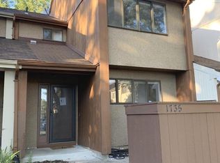 1735 Powder Horn Ter, Woodbridge, VA 22191