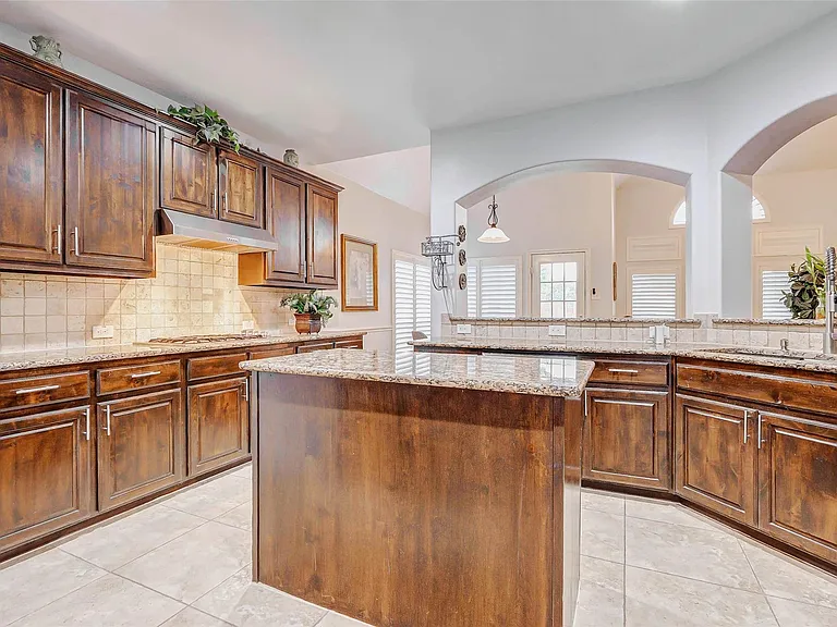 20307 Cortina Valley Dr — Photo 16