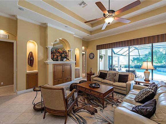 4th image of 14084 Ventanas Ct