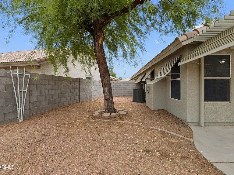 15661 W Hammond Dr — Photo 45