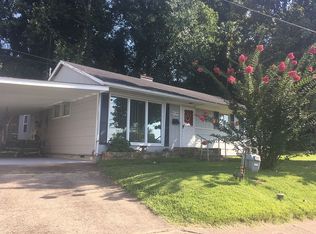 2919 Poling Dr, South Charleston, WV 25303