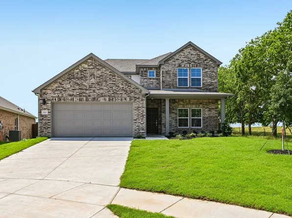 900 Wattle Ln, Alvarado, TX 76009