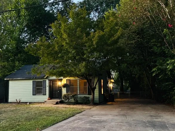 2014 Simms St, Conway, AR 72034