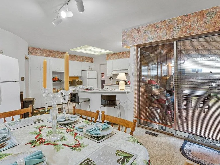 2950 W 31st Ave — Photo 15