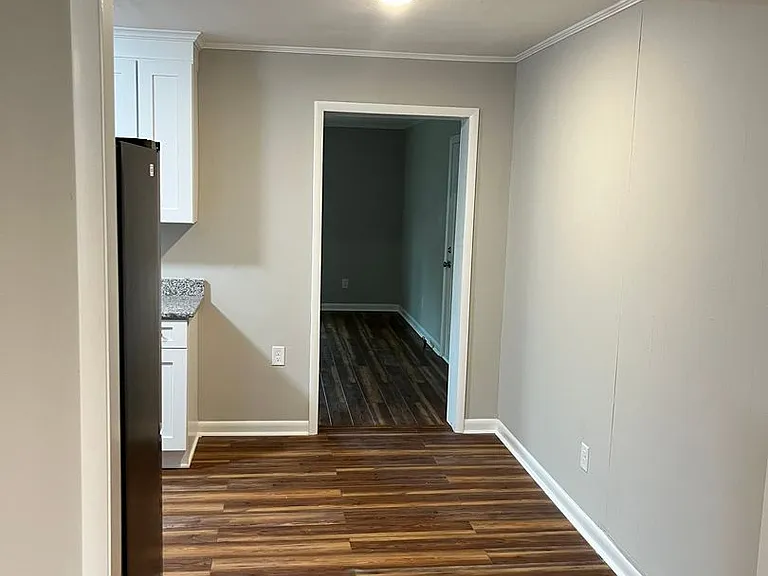 462 Reservoir Hts — Photo 19