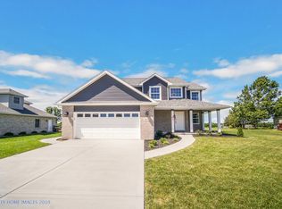 1039 W Louise Ln, Peotone, IL 60468