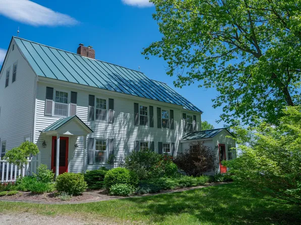352 Maple Hill Road, Newbury, VT 05051