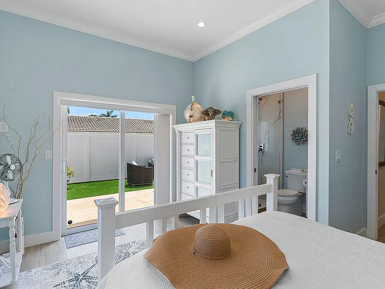 1008 SE 10th Ct — Photo 29