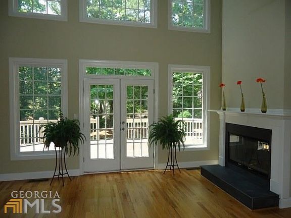 2nd image of 106 Bayberry Hls