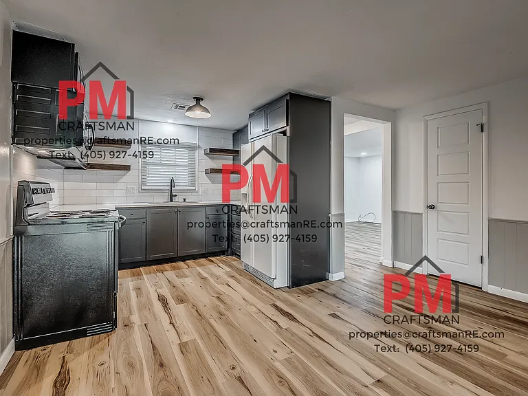 132 NW 80th St — Photo 23