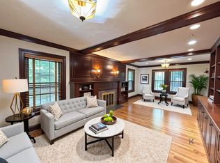 33-33 Clearwater Rd, Chestnut Hill, MA 02467