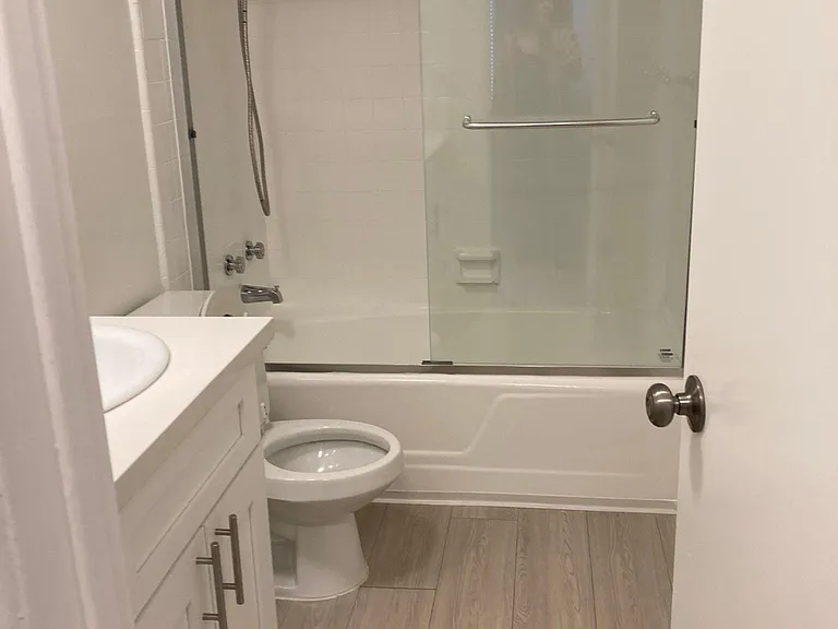 1 Bed + 1 Bath - Unit 104 Bathroom