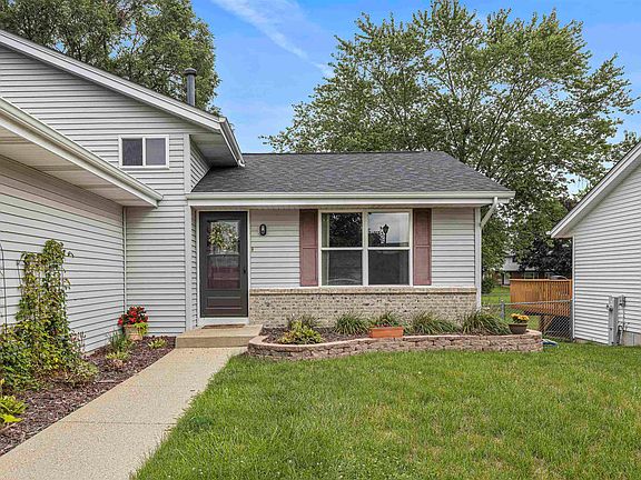 2nd image of 8813 Wakefield Dr