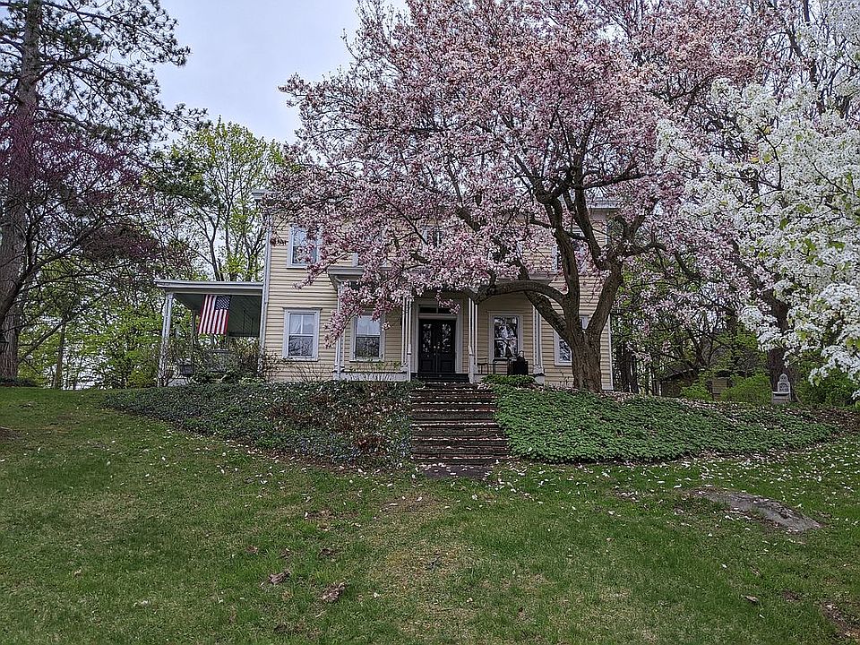 1st image of 25 Valley Ave