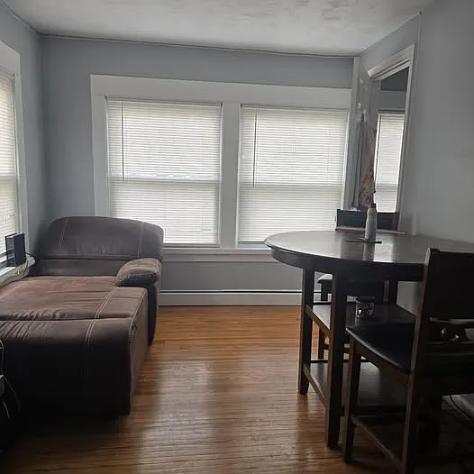 134 W Winspear Ave — Photo 9