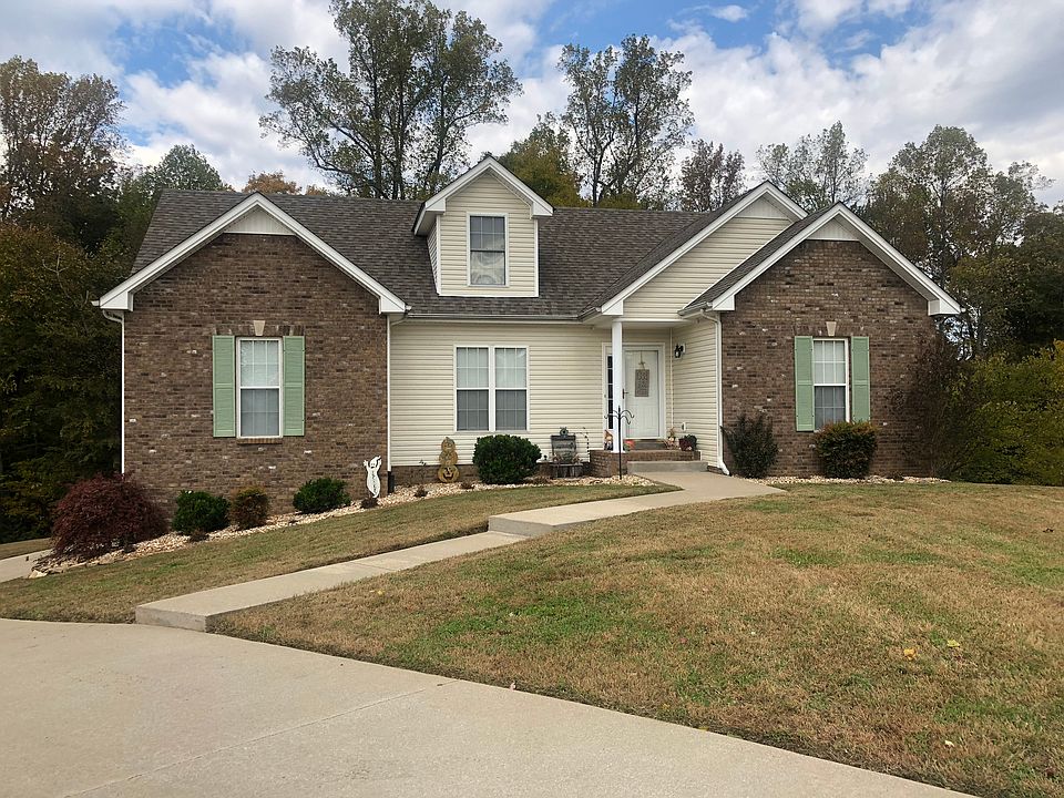 1st image of 272 Longview Ct