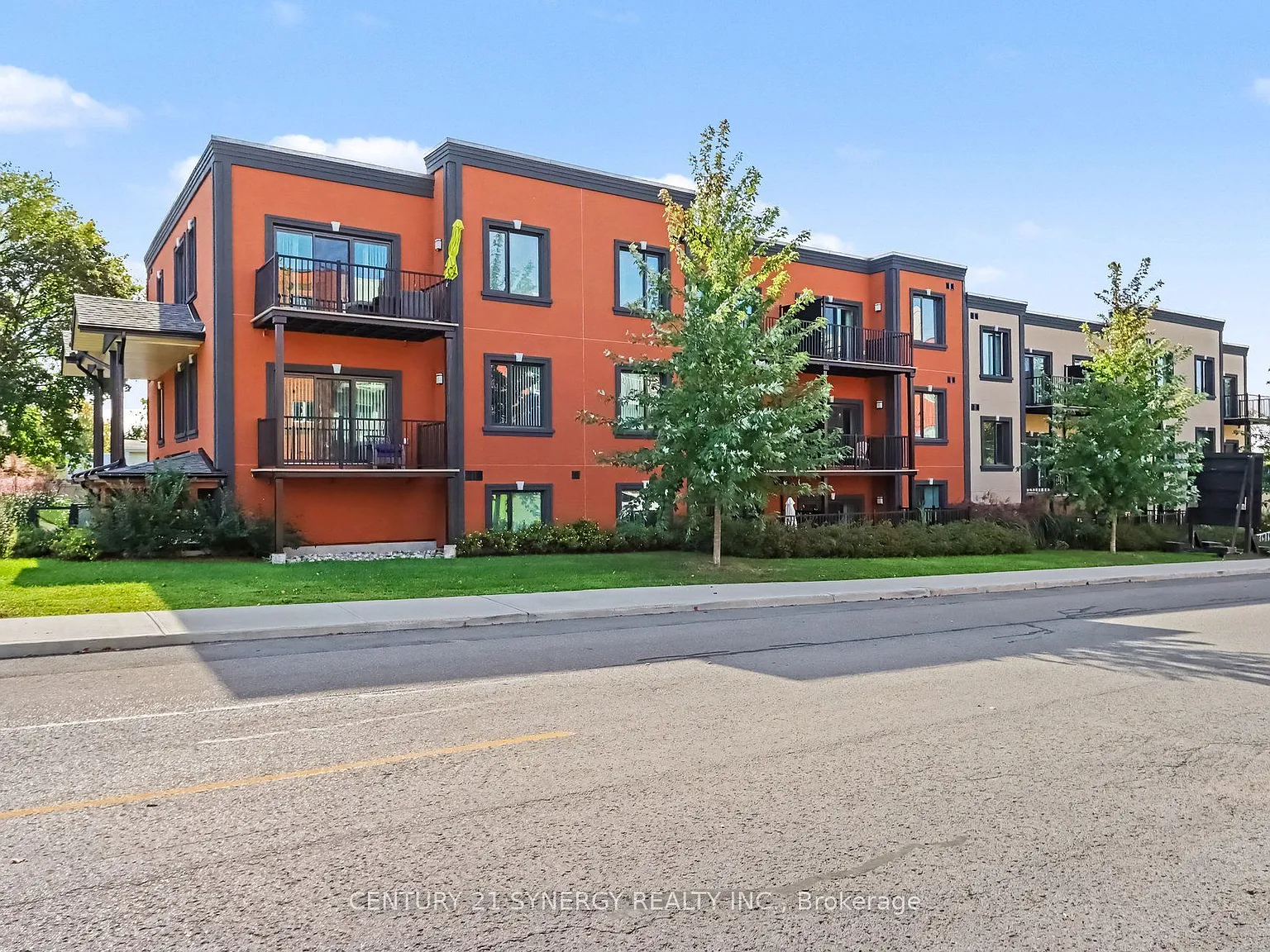 2 bed, $2,250 — Photo 1