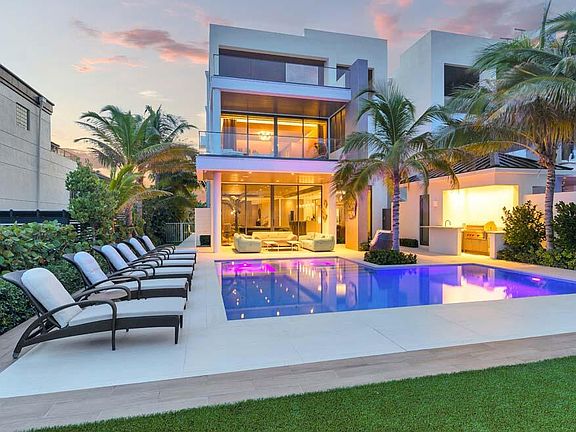 5th image of 4513 S Ocean Boulevard
