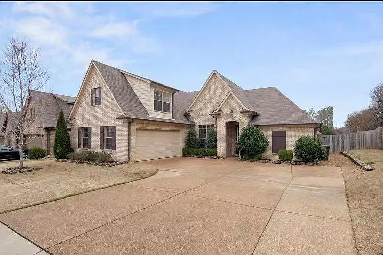 3418 Big Springs Ln