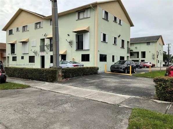 1511 W 42nd Pl #1, Hialeah, FL 33012