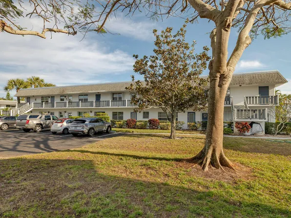 2929 SE Ocean Boulevard Unit 130-8, Stuart, FL 34996