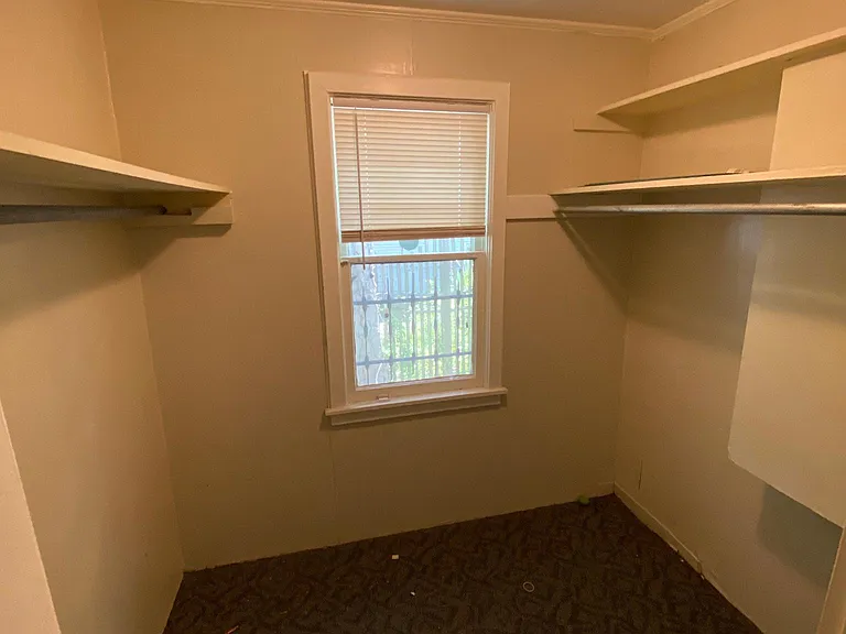 1725 Faxon Ave — Photo 13
