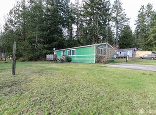 4695 Park Acres Dr APT 13, Oak Harbor, WA 98277