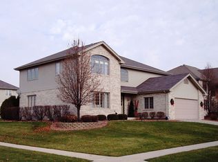 16567 Pasture Dr, Lemont, IL 60439