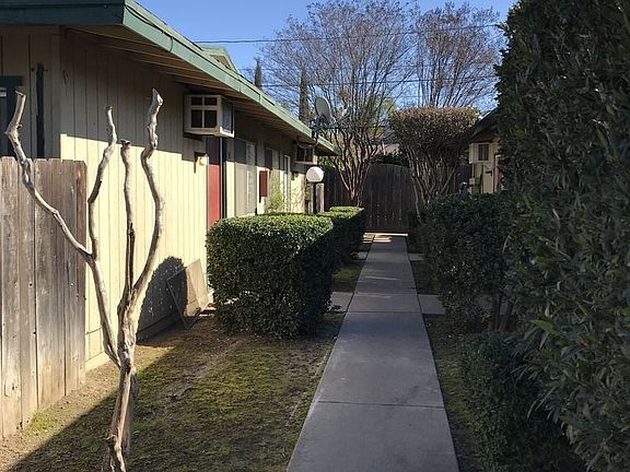 2nd image of 1220 S Stockton St APT 18