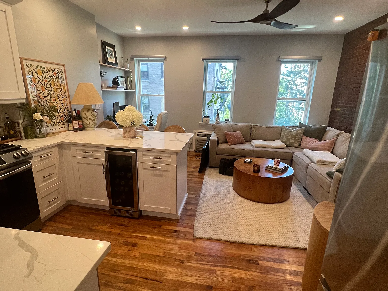 2 bed, 652 sqft, $3,500 — Photo 4
