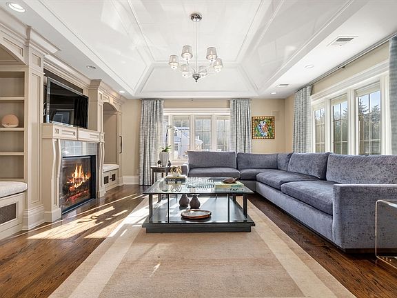 5th image of 11 Hillcrest Rd