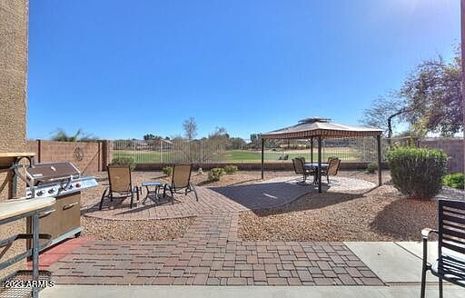 4th image of 42251 W LITTLE Drive