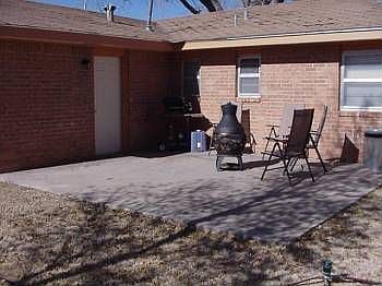 2nd image of 909 Margaret Ave